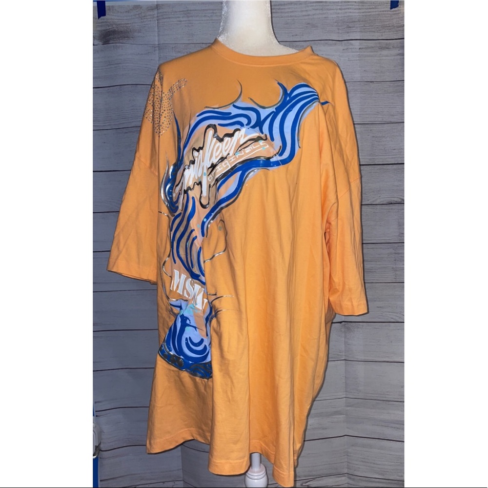 NWT MENS Hand Painted Crew T Shirt